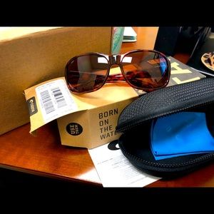 COPY - NWT Costa 2.0 magnification sunglasses. Ordered by mistake. Never worn.